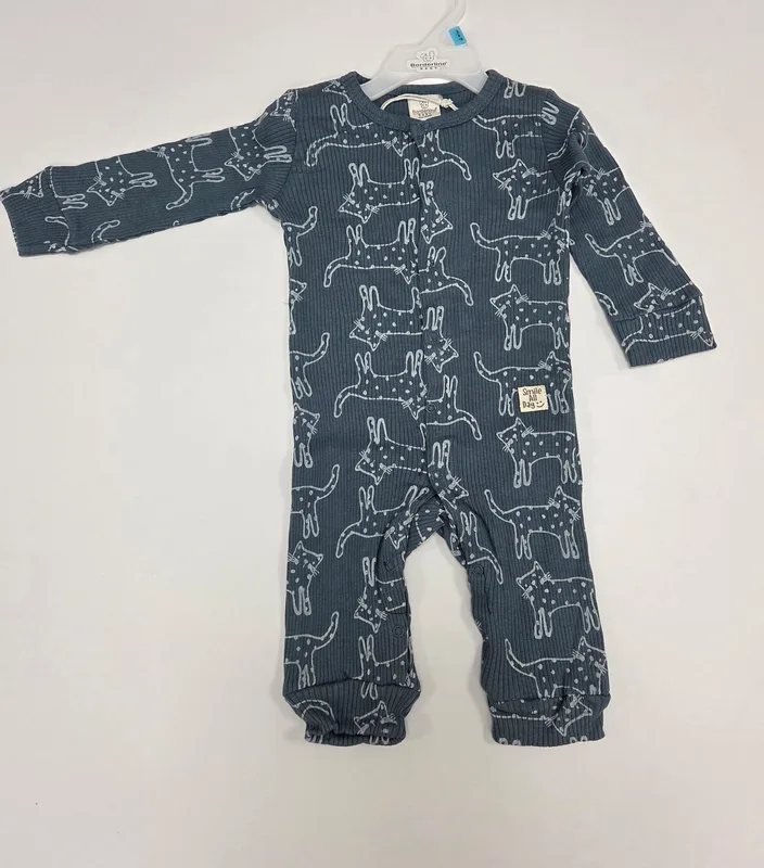 אוברול ריב חתול