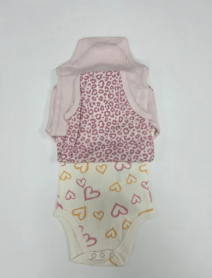 שלישיית בגד גוף ריב